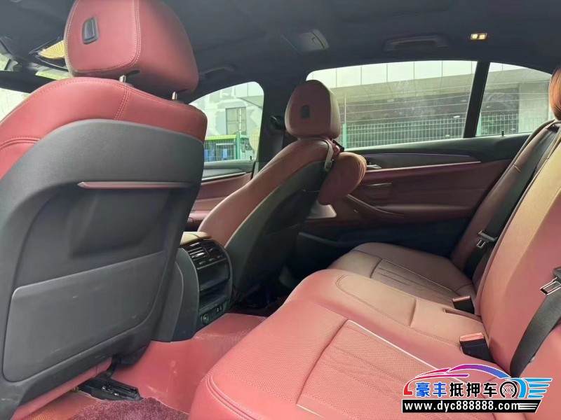 23年宝马5系轿车抵押车出售