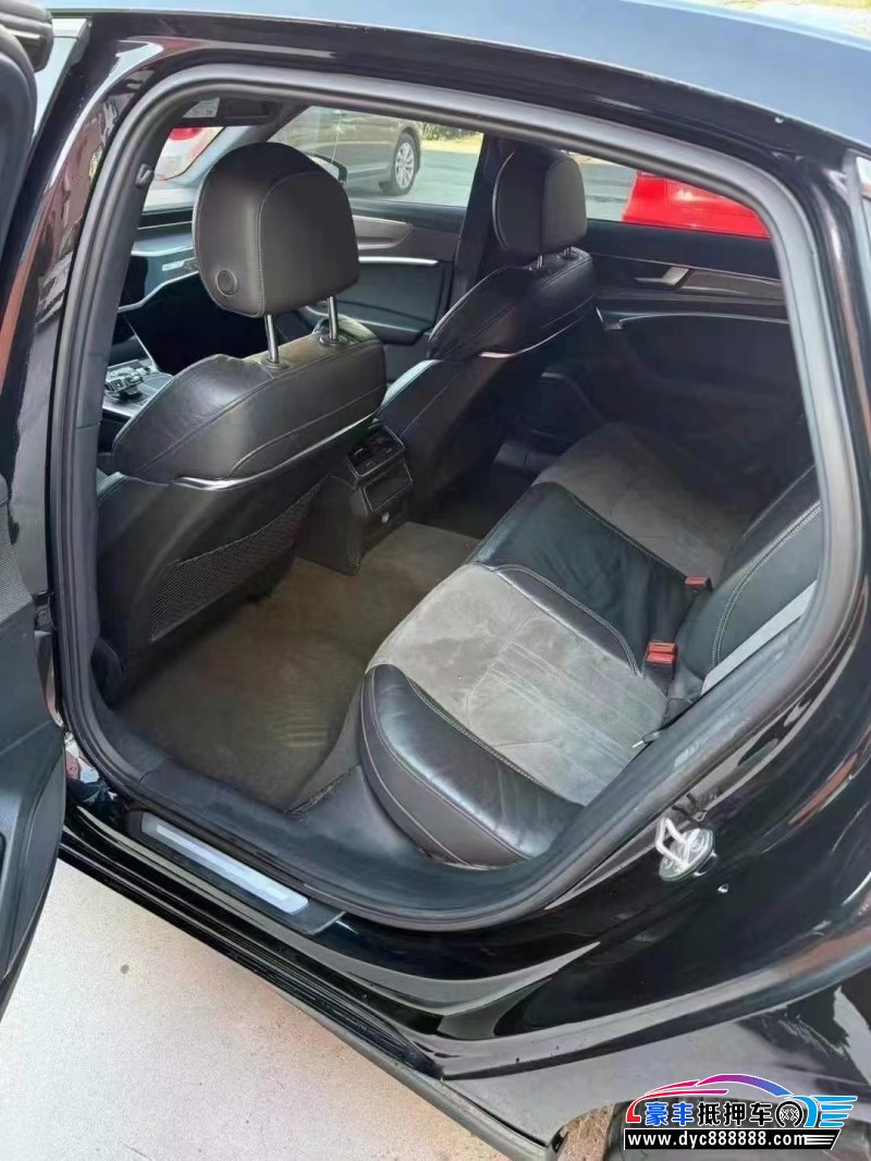 20年奥迪A6L轿车抵押车出售