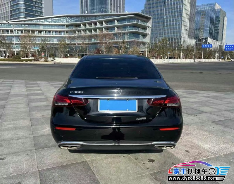 21年奔驰E轿车抵押车出售