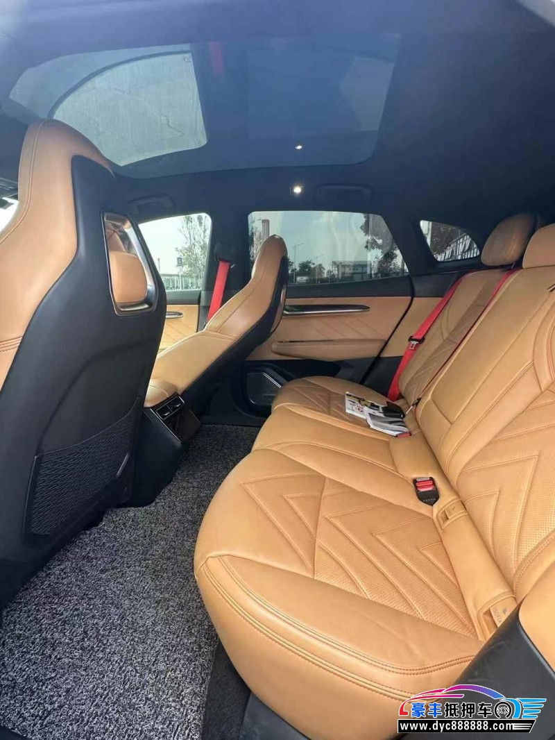 22年极氪001轿车抵押车出售