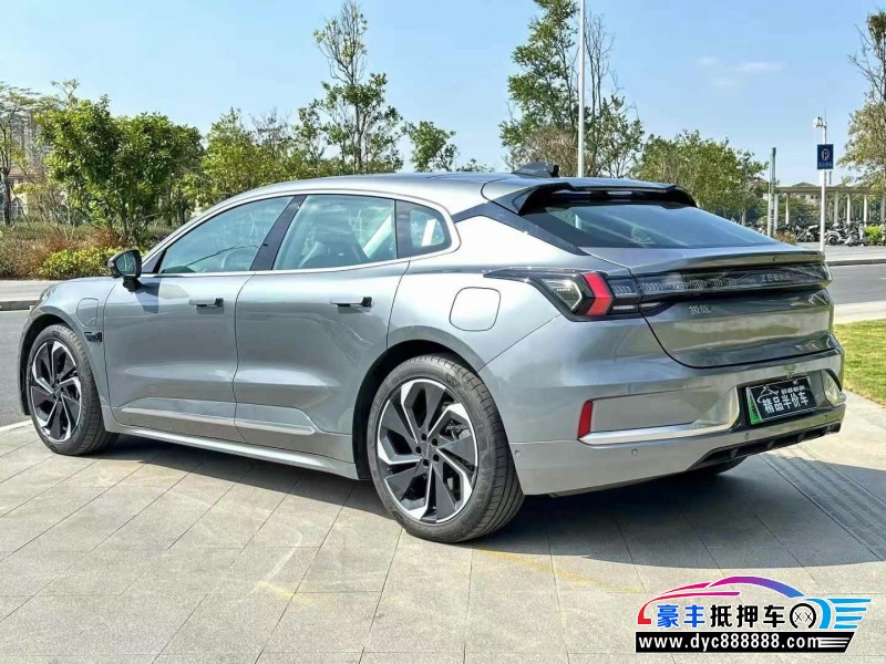 22年极氪001轿车抵押车出售