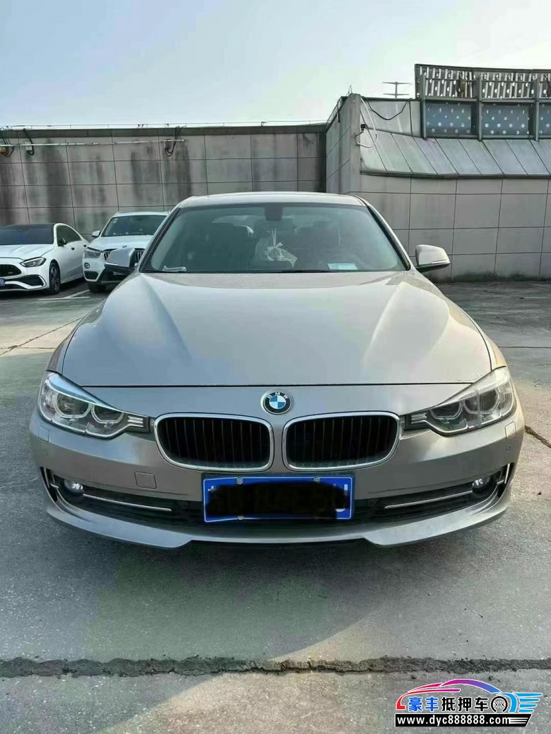 15年宝马3系轿车抵押车出售