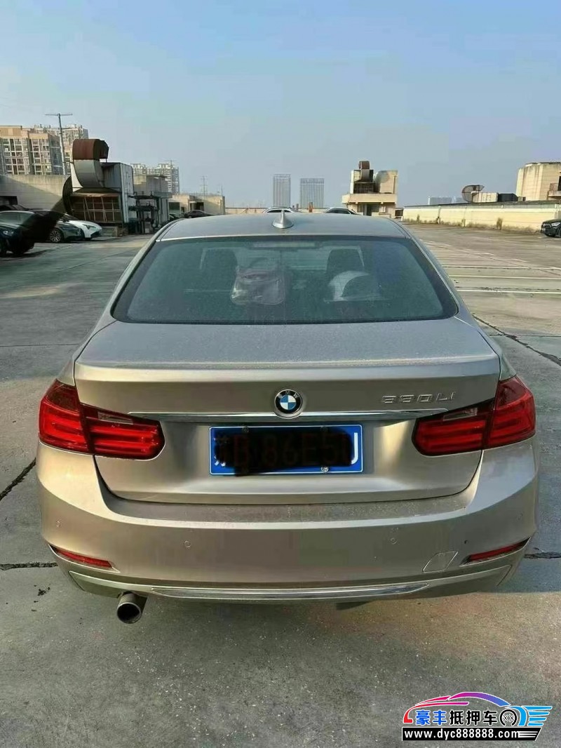 15年宝马3系轿车抵押车出售