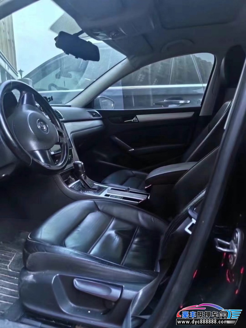 11年大众帕萨特轿车抵押车出售