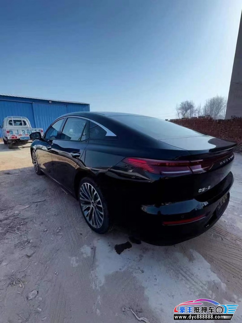 24年奔腾B70轿车抵押车出售