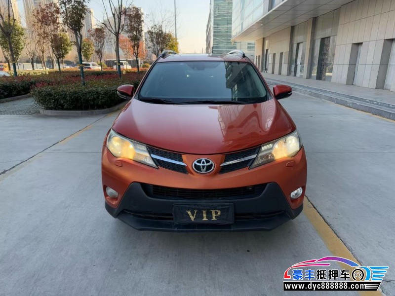 抵押车出售14年丰田RAV4轿车