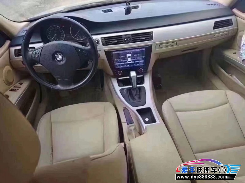11年宝马3系轿车抵押车出售