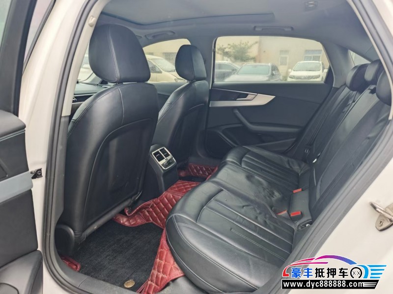 18年奥迪A4L轿车抵押车出售
