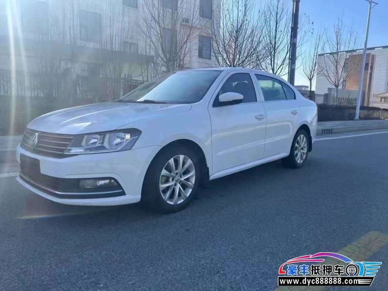 17年大众朗逸轿车抵押车出售