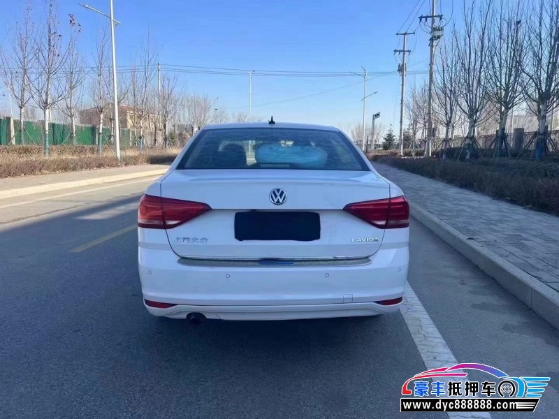 17年大众朗逸轿车抵押车出售