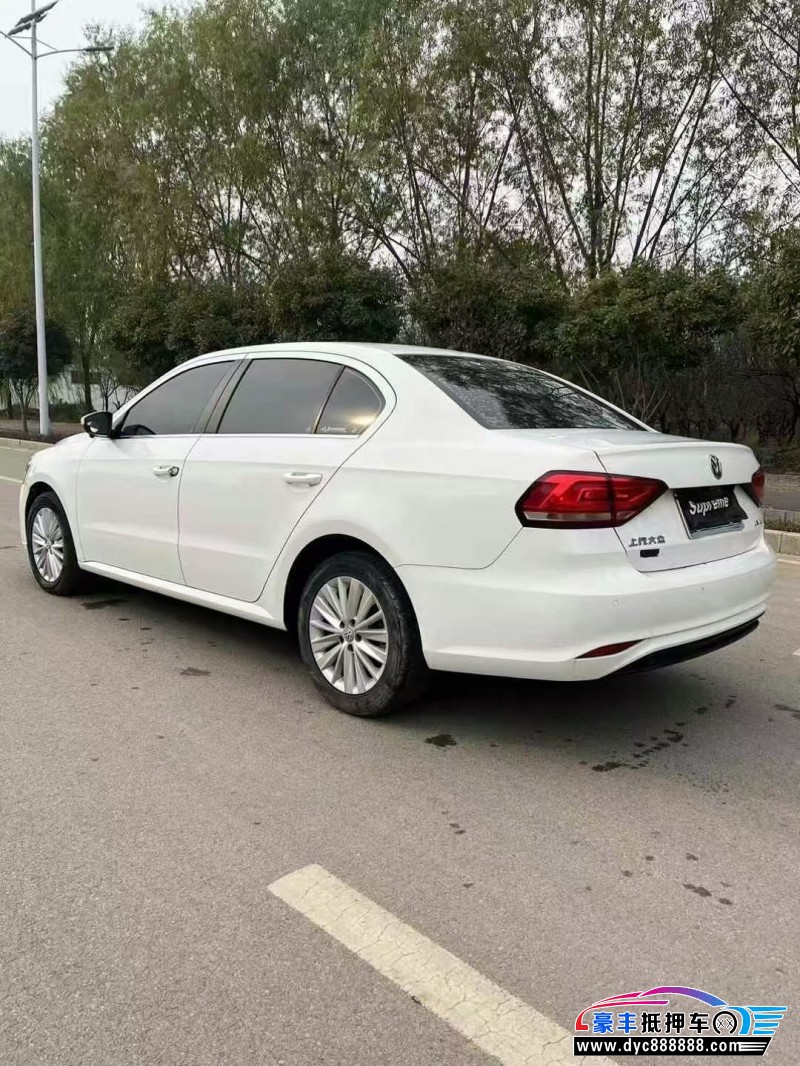 20年大众朗逸轿车抵押车出售