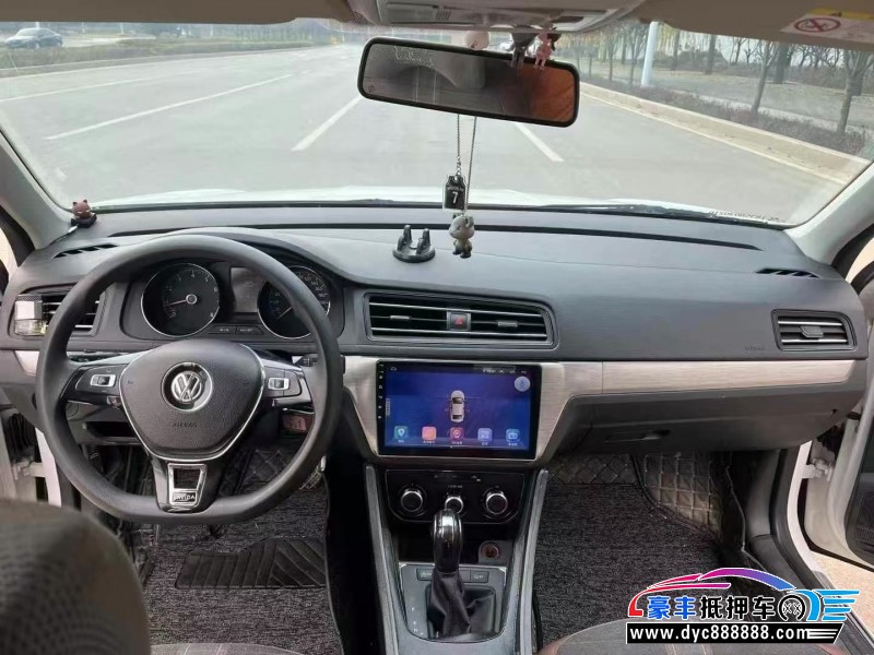 20年大众朗逸轿车抵押车出售