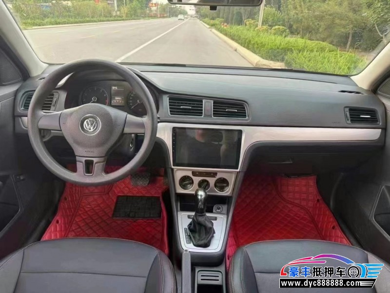 16年大众朗逸轿车抵押车出售