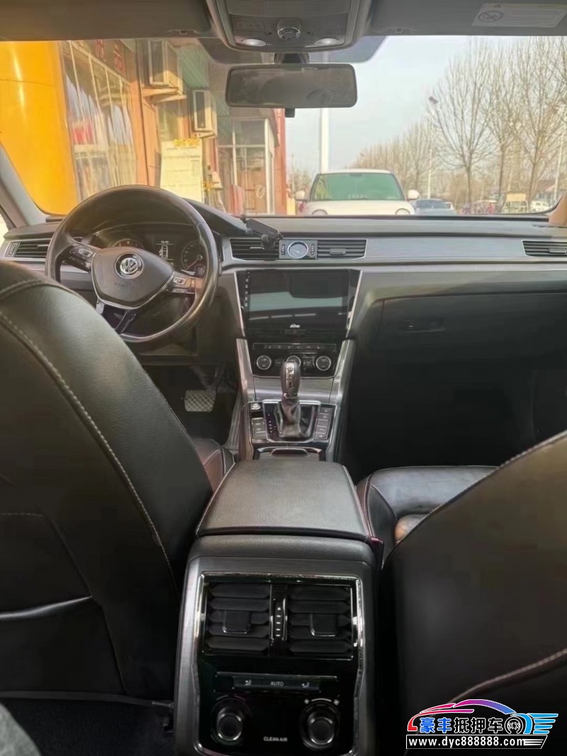 18年大众帕萨特轿车抵押车出售