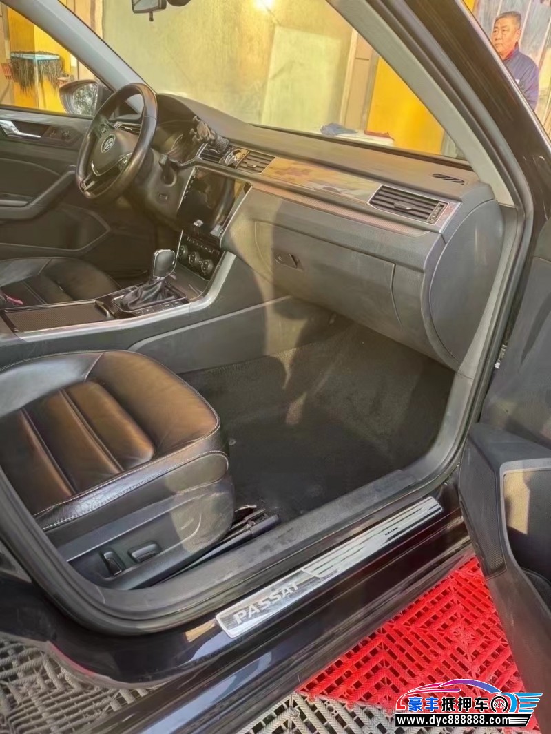 18年大众帕萨特轿车抵押车出售