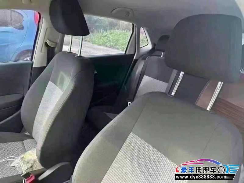 18年大众polo轿车抵押车出售