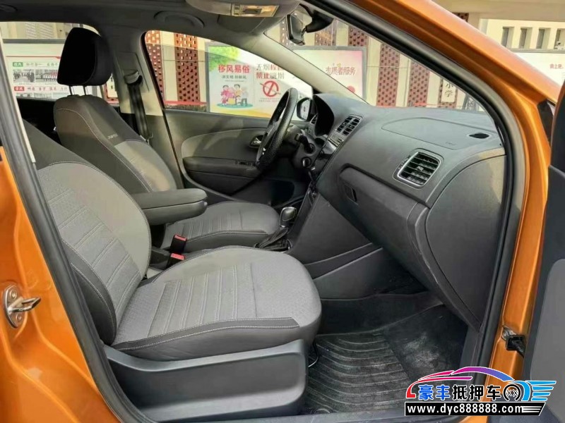 19年大众polo轿车抵押车出售