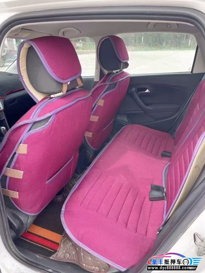 16年大众polo轿车抵押车出售