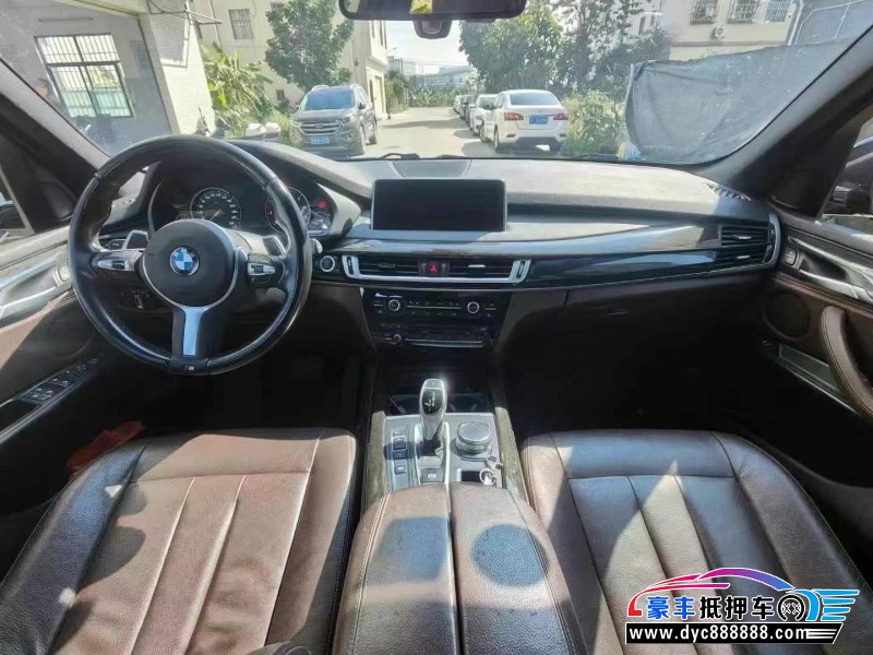 18年宝马X5轿车抵押车出售