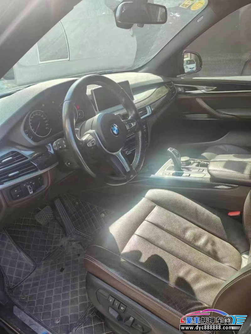18年宝马X5轿车抵押车出售