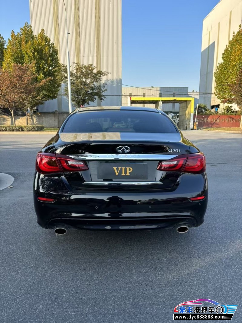 18年英菲尼迪Q70轿车抵押车出售