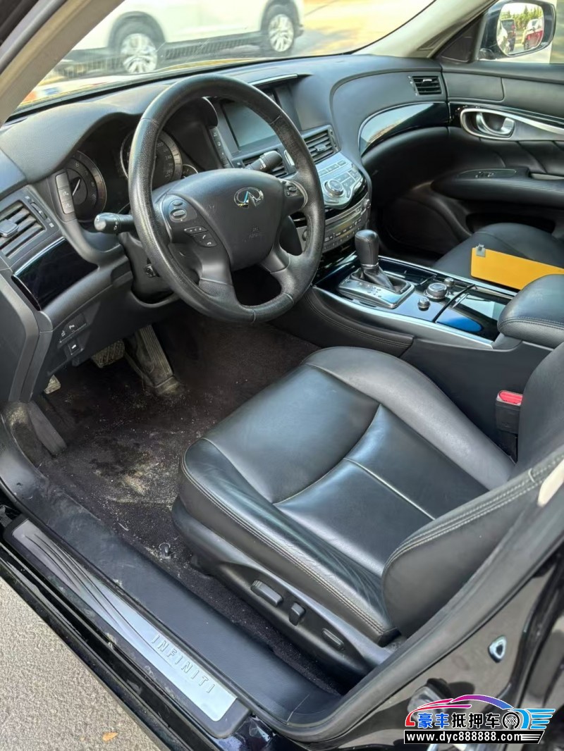 18年英菲尼迪Q70轿车抵押车出售