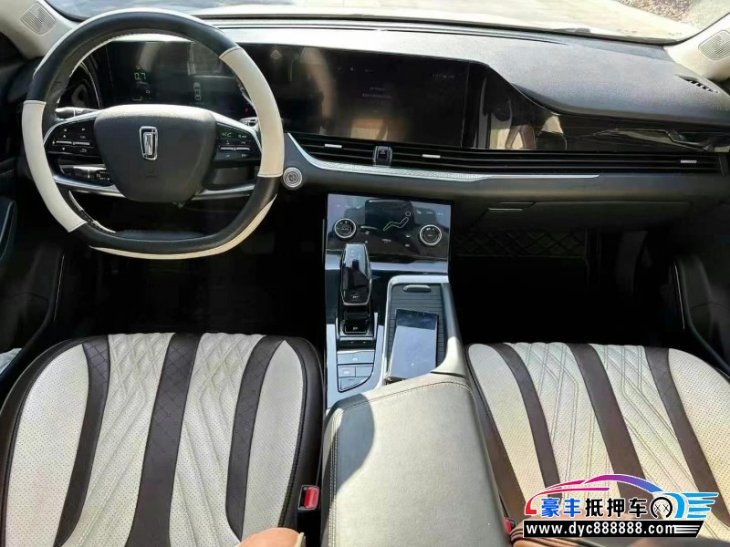 23年奔腾B70轿车抵押车出售