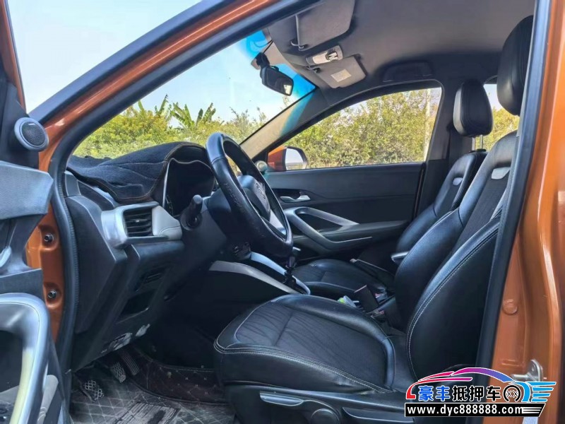 17年宝骏510轿车抵押车出售