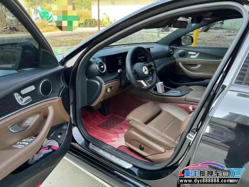 22年奔驰E轿车抵押车出售