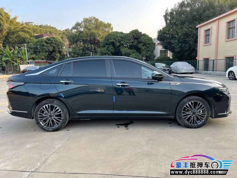 22年东风风神奕炫轿车抵押车出售