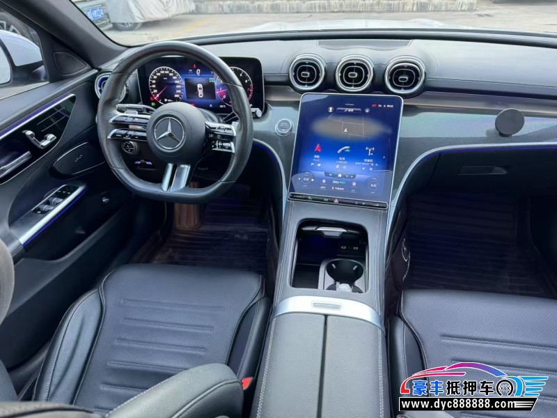 22年奔驰C轿车抵押车出售