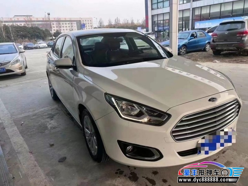 17年福特福克斯轿车抵押车出售