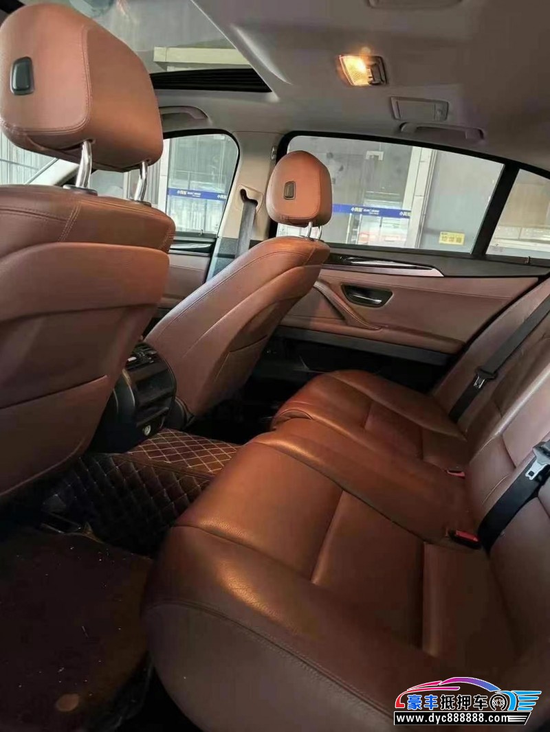 16年宝马5系轿车抵押车出售