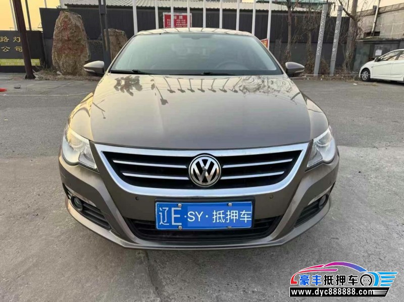 13年大众CC轿车抵押车出售