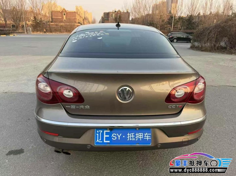 13年大众CC轿车抵押车出售