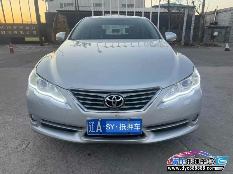 12年丰田锐志轿车抵押车出售