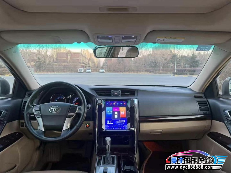 12年丰田锐志轿车抵押车出售