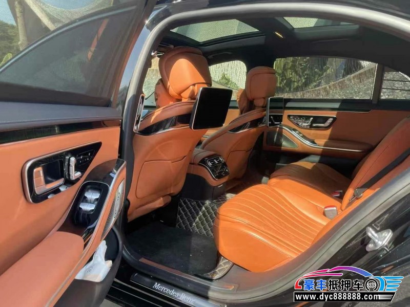 21年奔驰S轿车抵押车出售