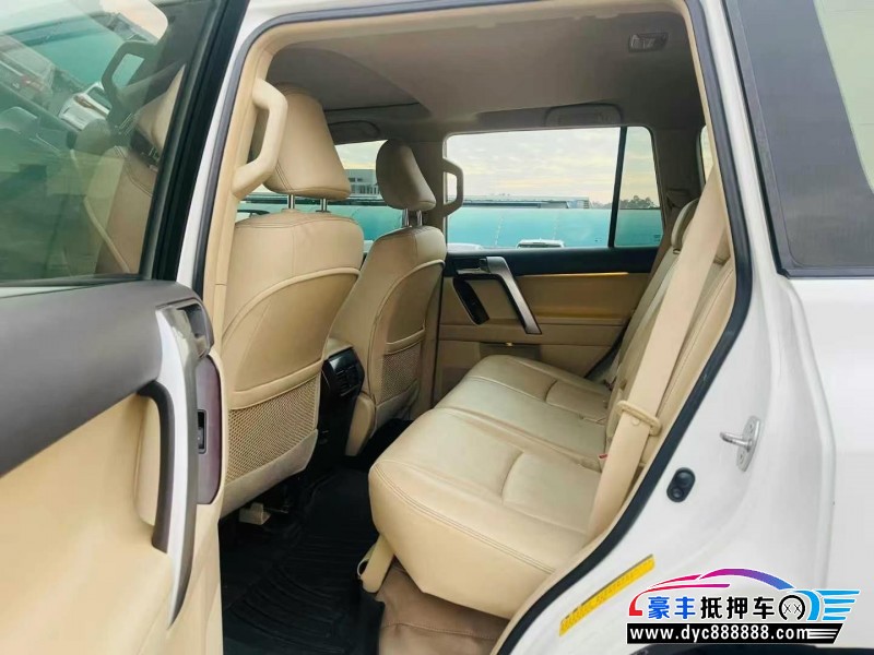 14年丰田普拉多（霸道）轿车抵押车出售