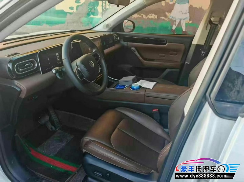 24年零跑C11轿车抵押车出售