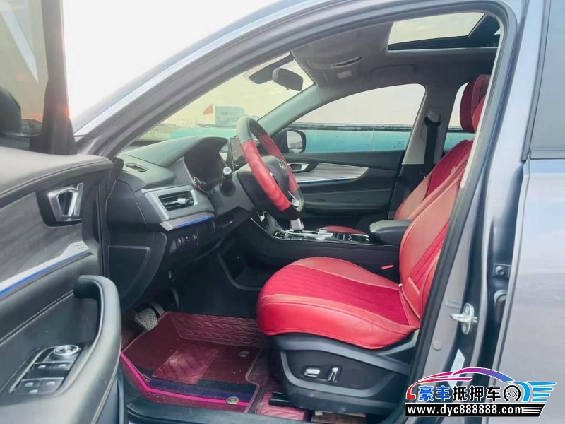 21年奇瑞瑞虎8轿车抵押车出售