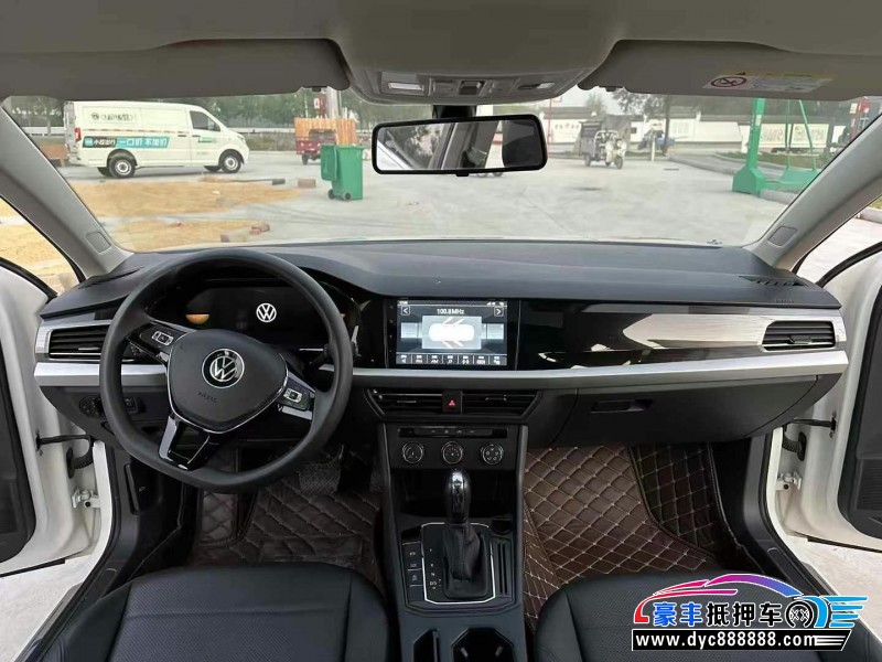 22年大众朗逸轿车抵押车出售