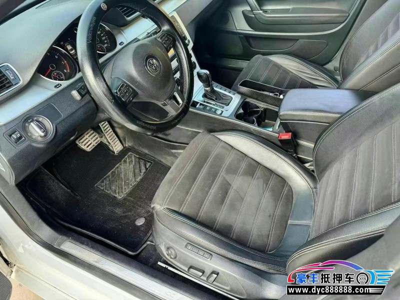 17年大众CC轿车抵押车出售