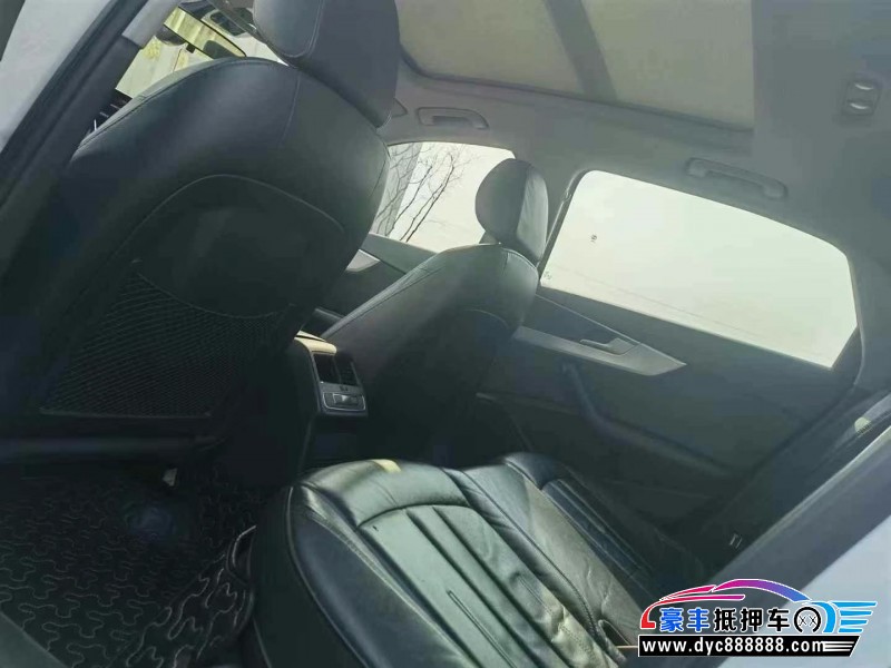 17年奥迪A4L轿车抵押车出售