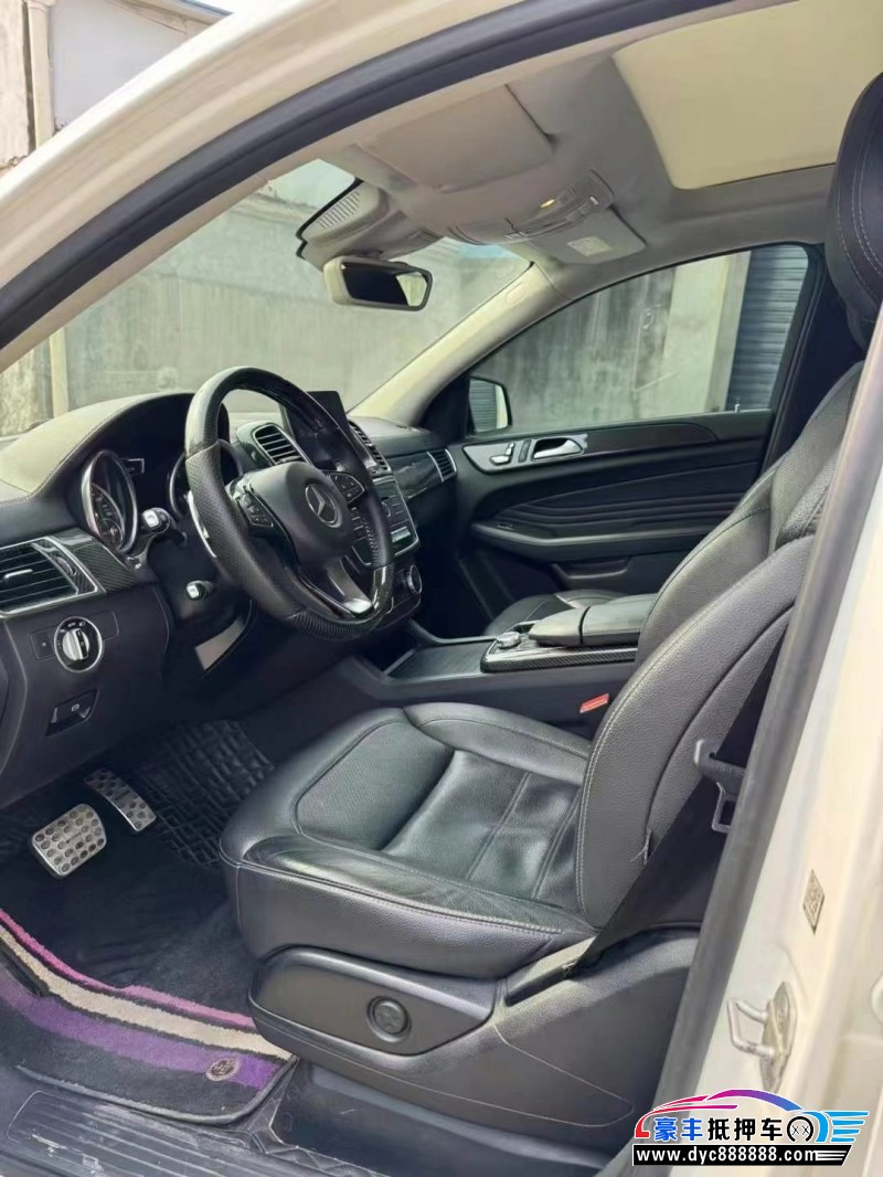 17年奔驰GLE轿车抵押车出售