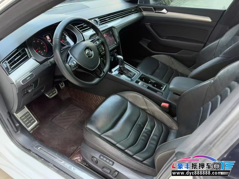 19年大众CC轿车抵押车出售