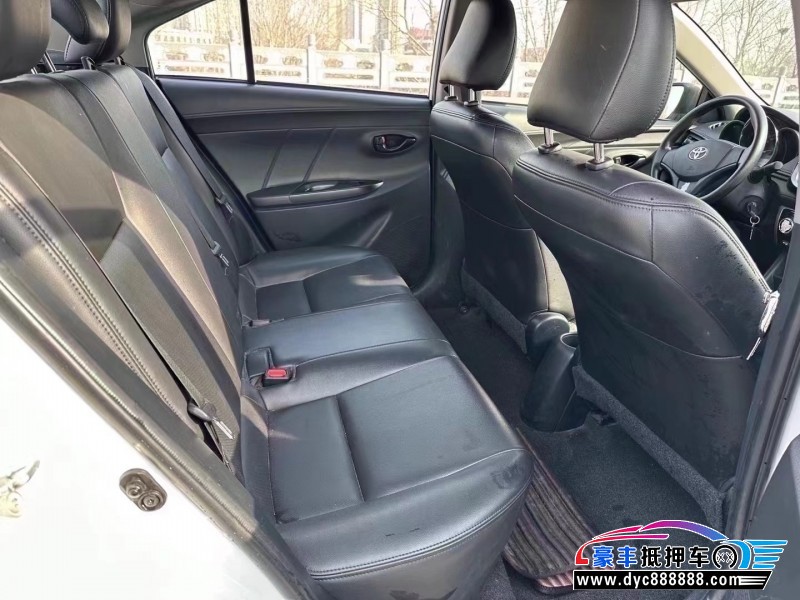 18年丰田YARiS L 致享轿车抵押车出售