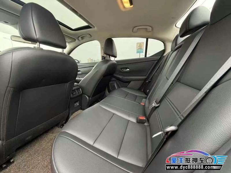 24年日产轩逸轿车抵押车出售