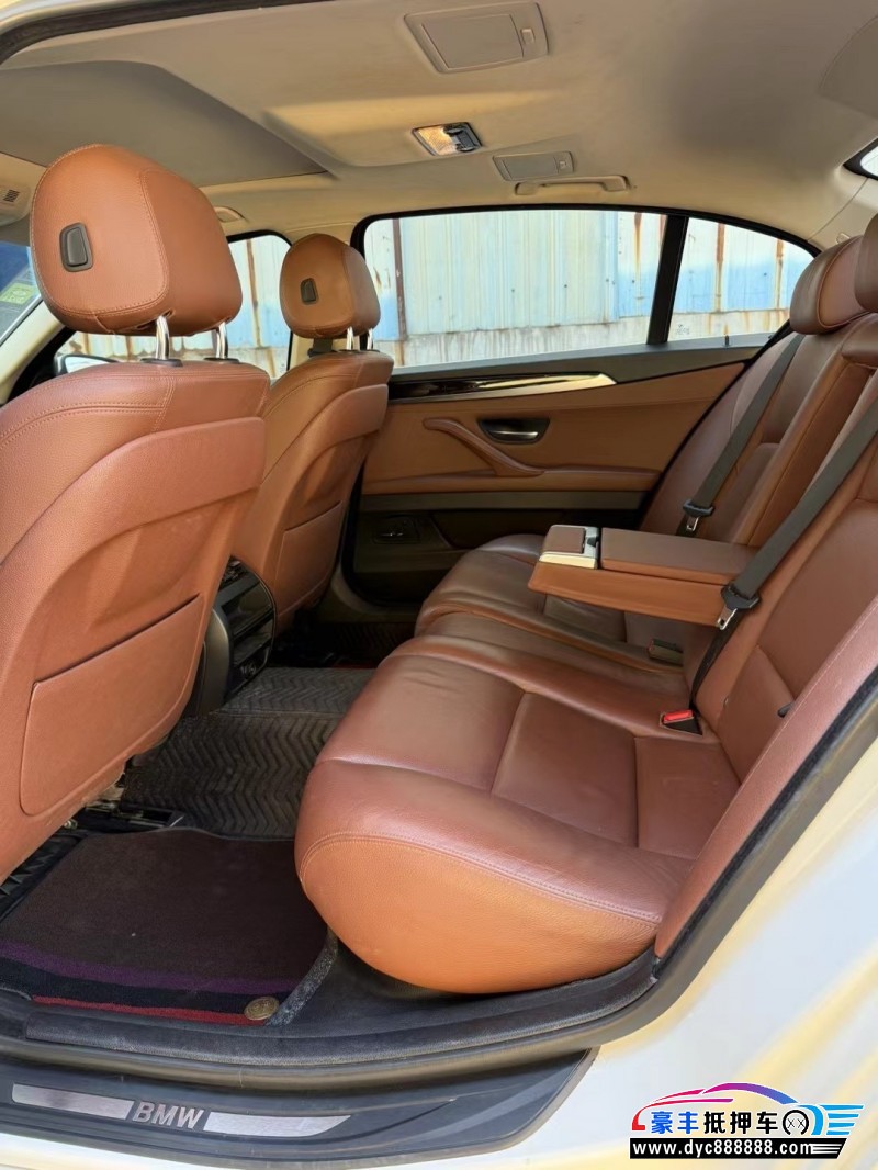 17年宝马5系轿车抵押车出售