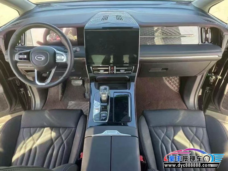 23年传祺M8轿车抵押车出售